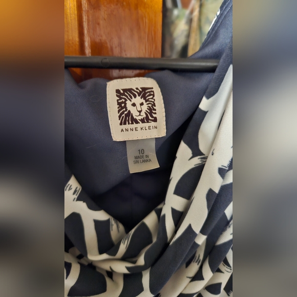 Anne Klein size 10 dress - Picture 2 of 3